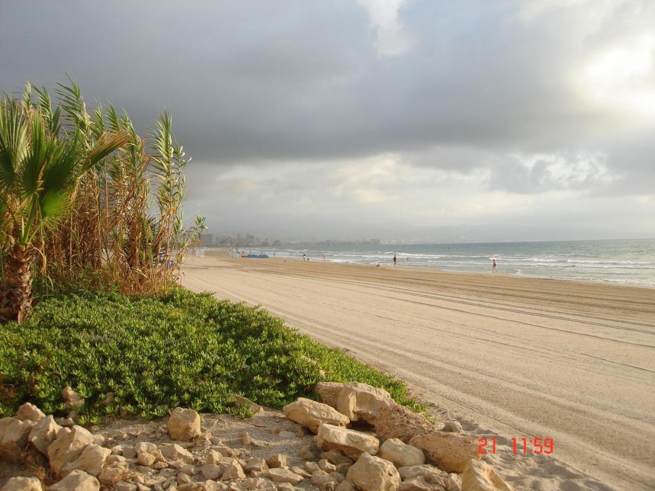 Excepcional Apartamento Amanecer Al Borde De Playa Y Mar, En Chalet Roquetes Аликанте Экстерьер фото